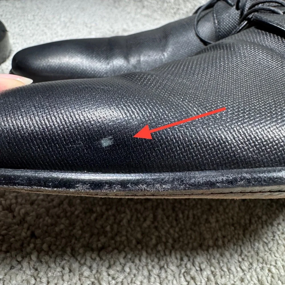 Hugo Boss Derby Shoes Black Micro Textured Leather Made in Italy‎ Mens 11